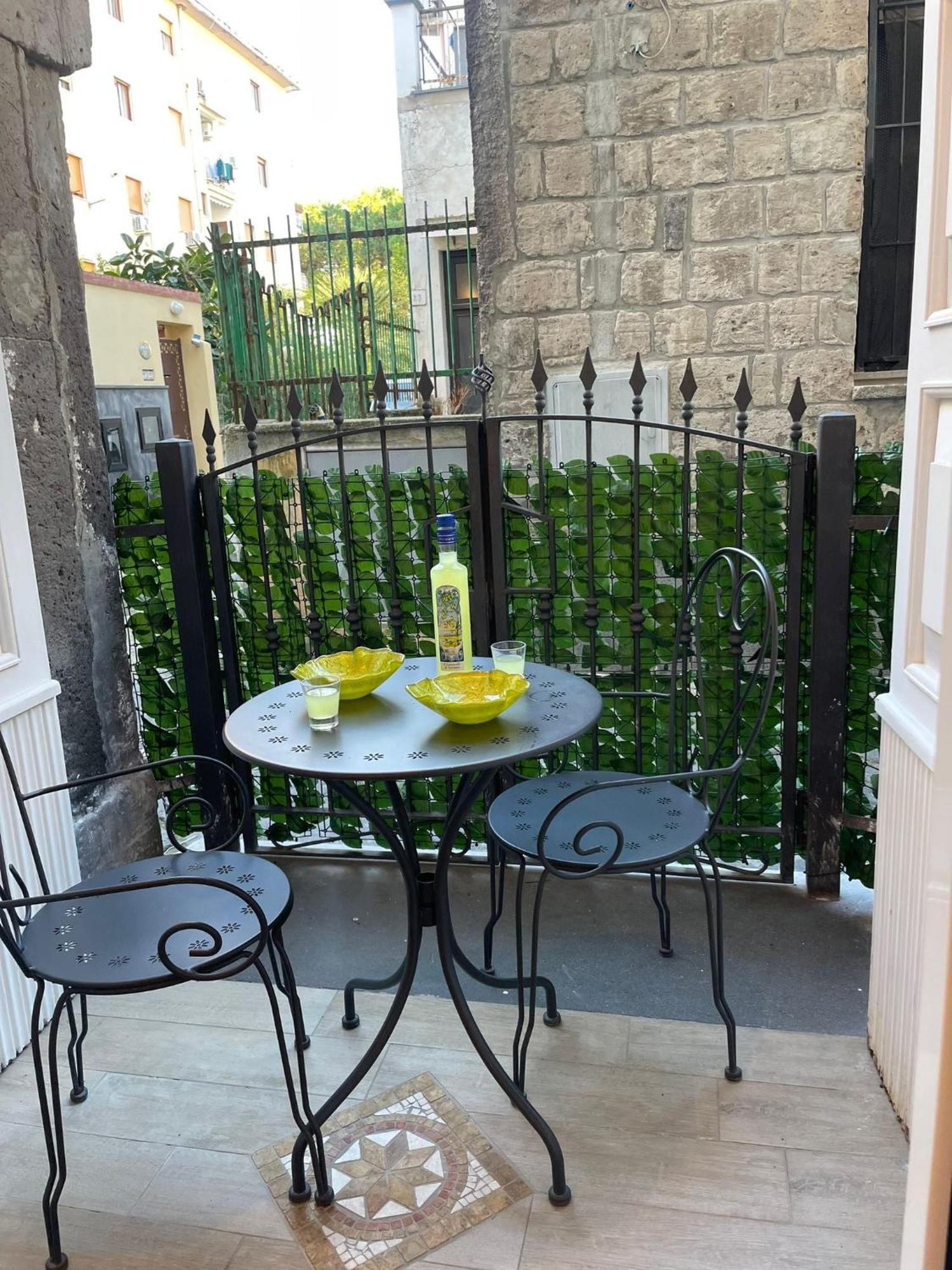 San Nicola Suite & Mini Apartment Sorrento Exterior foto
